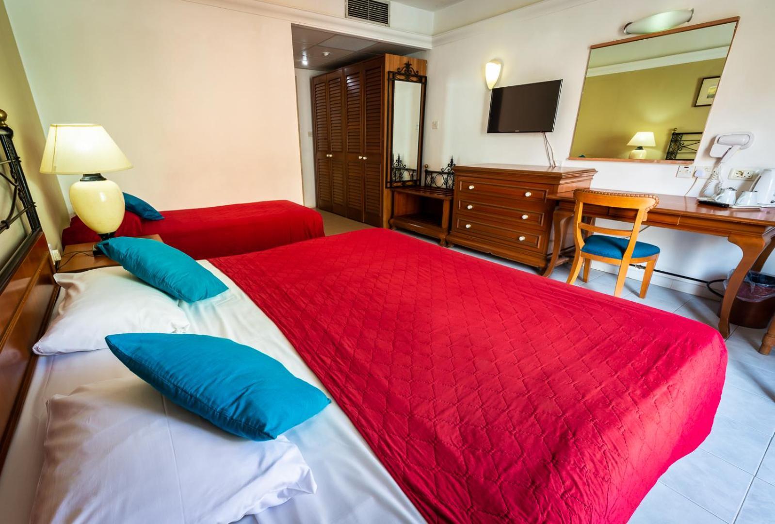 Topaz Hotel Σεντ Πόλς Μπέι Εξωτερικό φωτογραφία